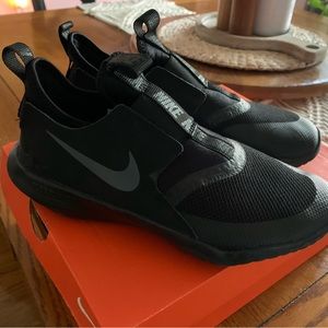 Nike Flex Runner, Boys size 4. Very gently used, only worn a handful of times.